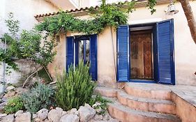Traditional Hillside Cottage
